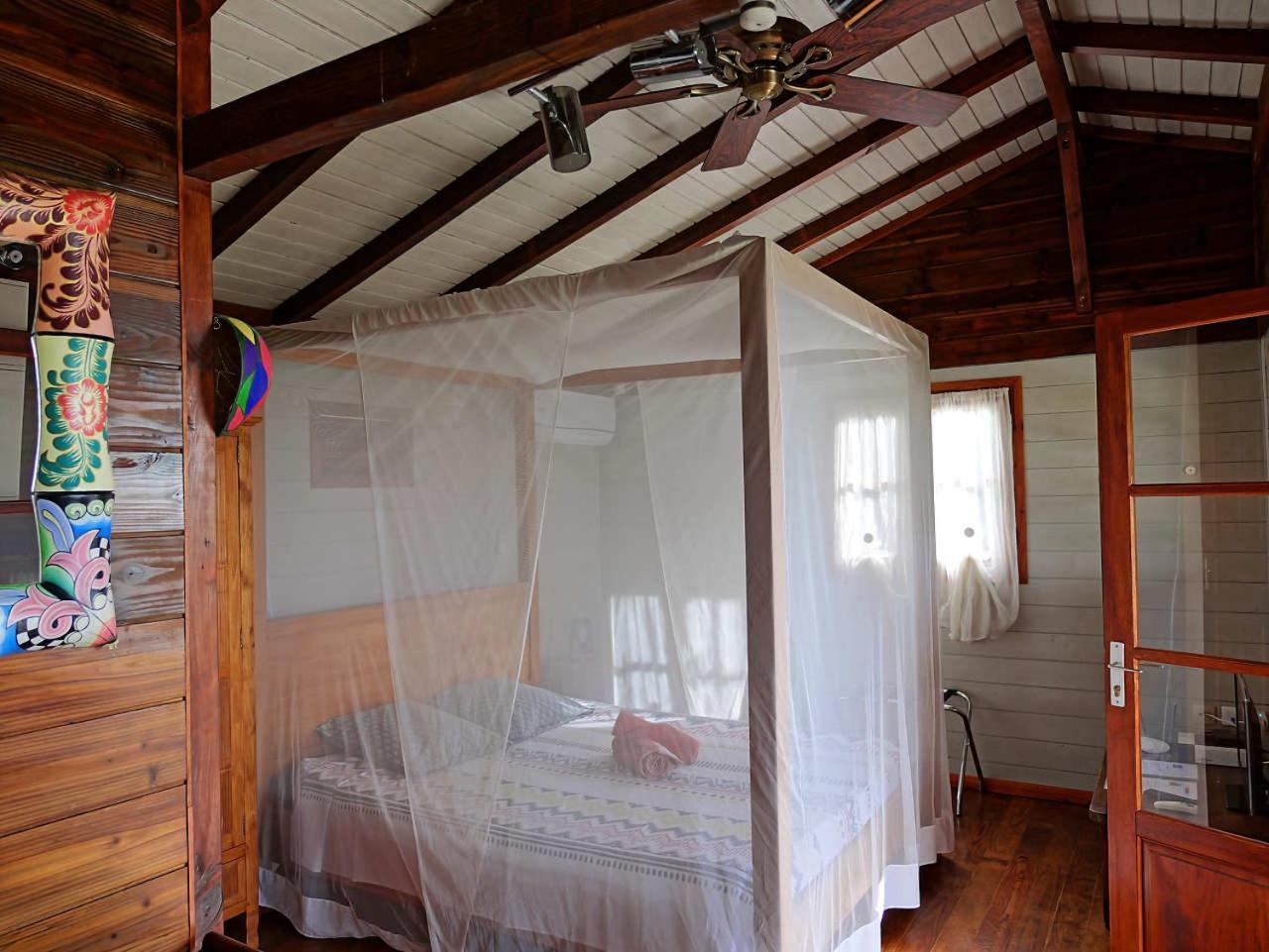 Karureve Villa Deshaies Bagian luar foto